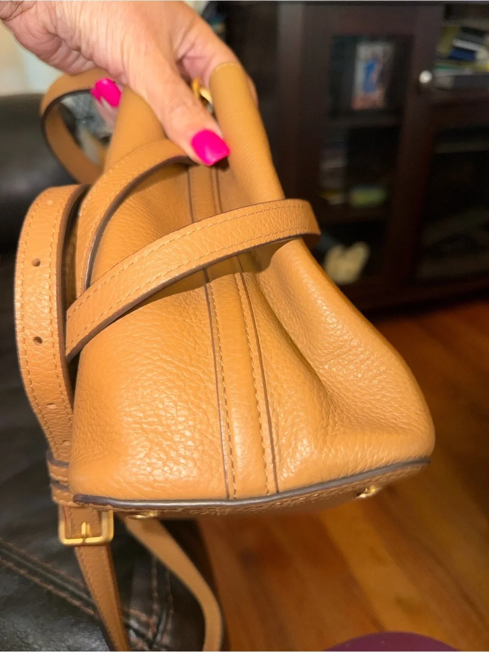 Tory Burch Camel/Tan Pebbled Leather Tote with Zip Wallet Britten Collection.